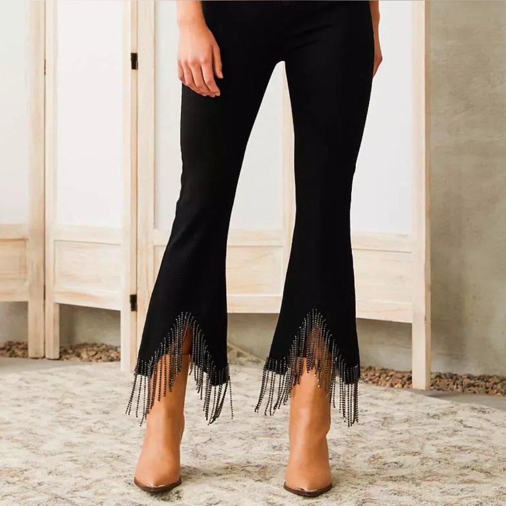 NWOT XOXO High Rise Rhinestone Fringe Cropped Jeans/Pants. Size 11/12